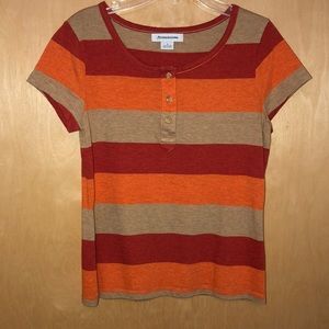 Liz Claiborne Short Sleeve T-shirt